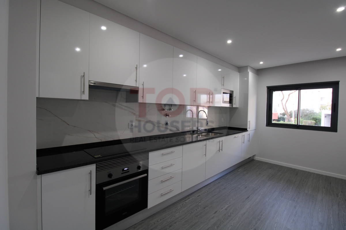 Apartamento T3 Venda em Quelfes,Olhão